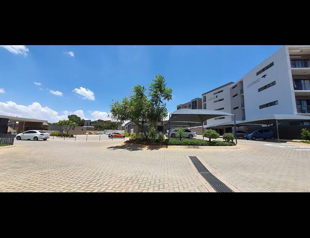 2 BEDROOM APARTMENT RENTED IN NORTH RIDING